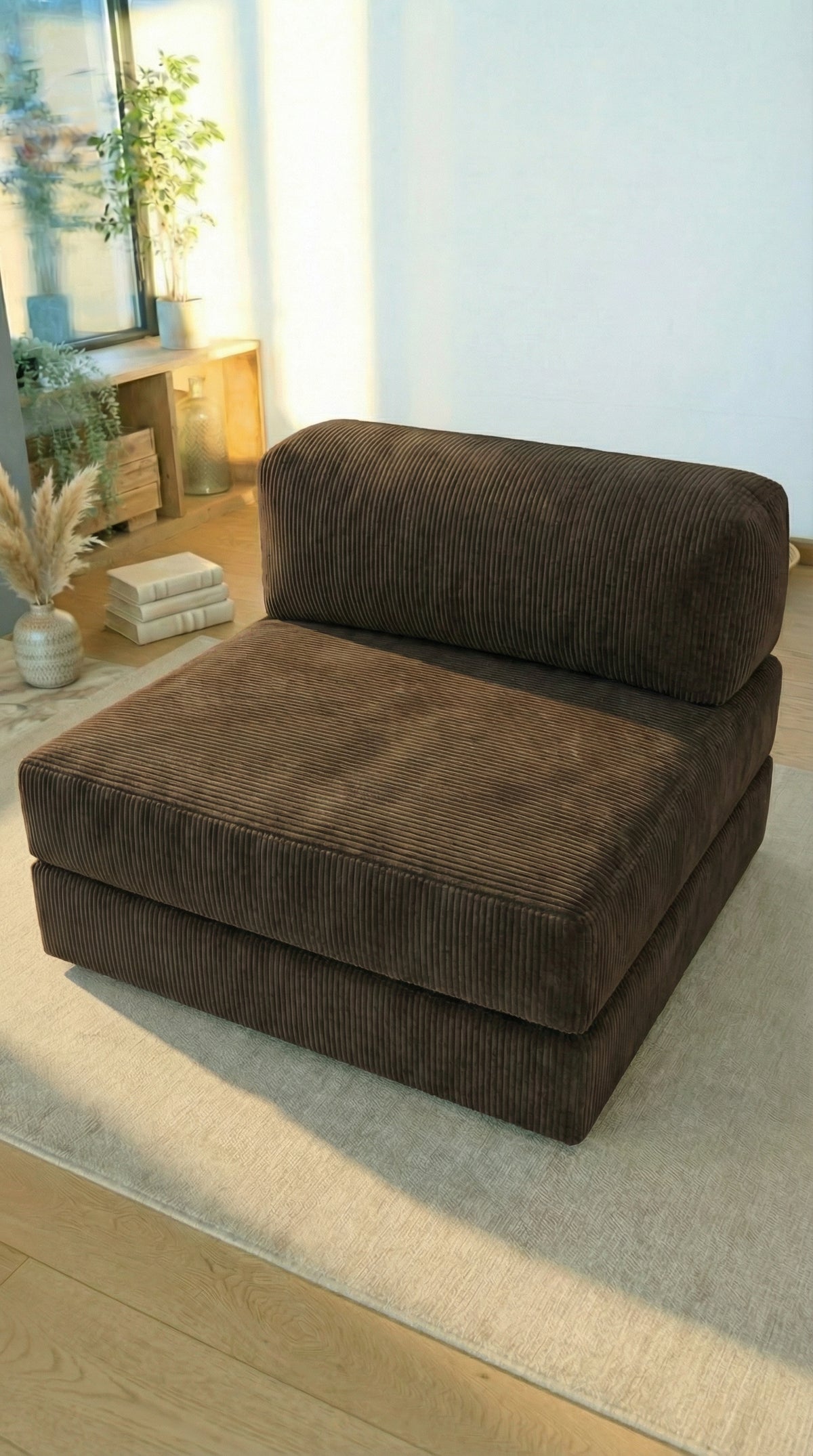 Brown Poufudic Solo