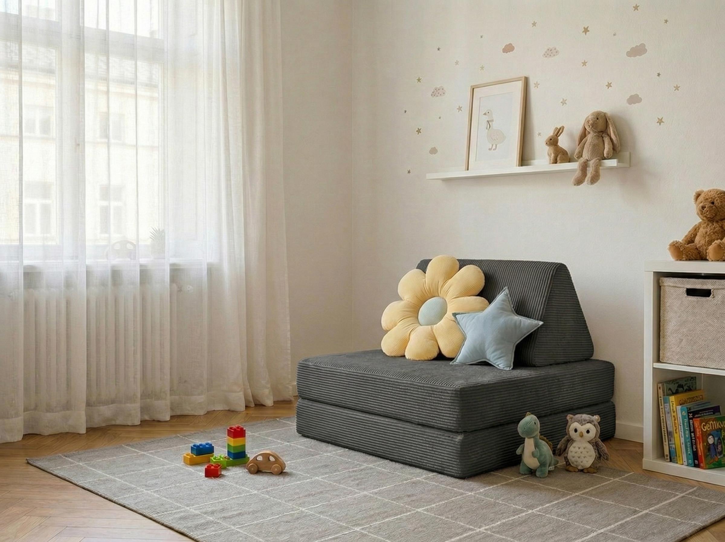 Play couch zipper and cover detail
