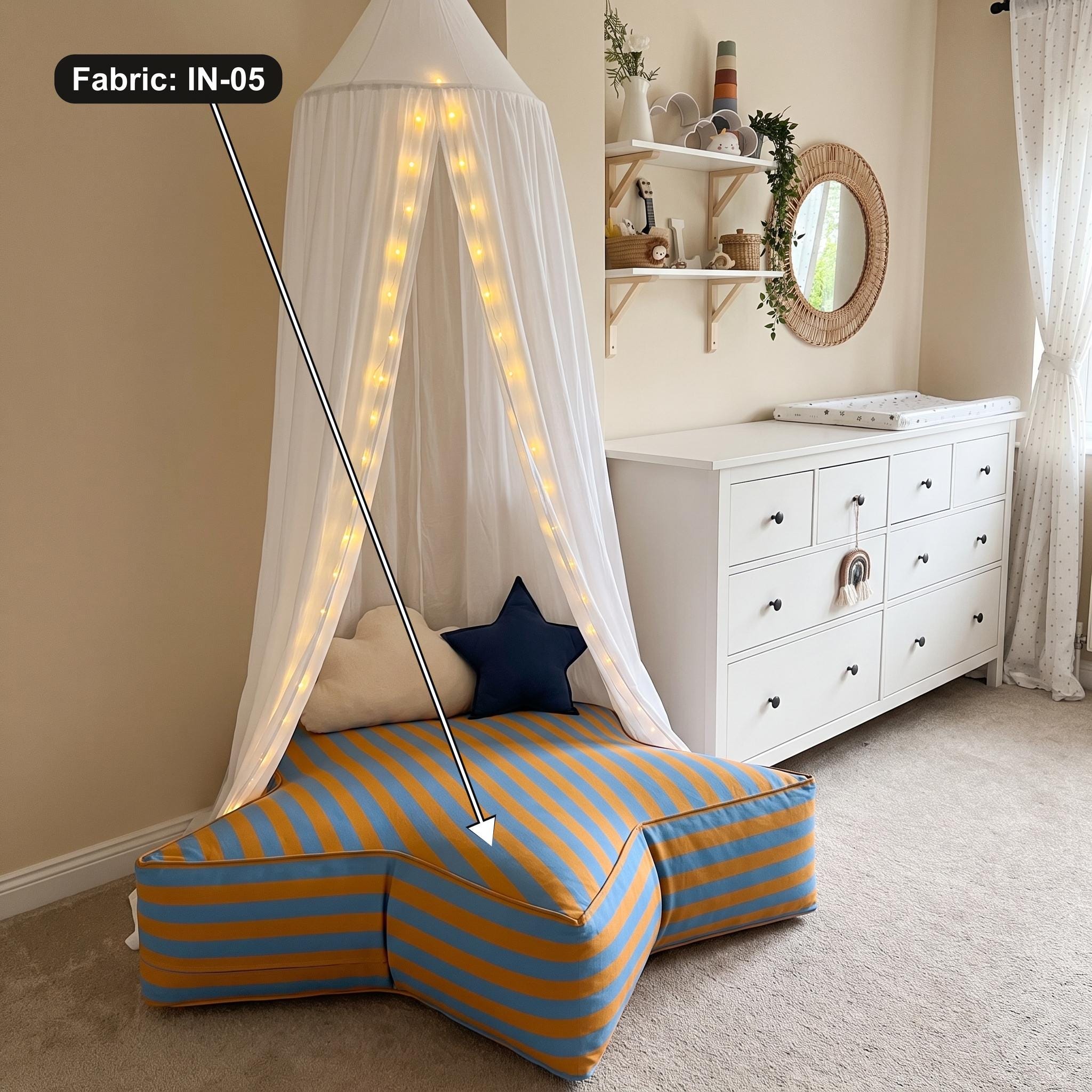 Star crash pad play cushion