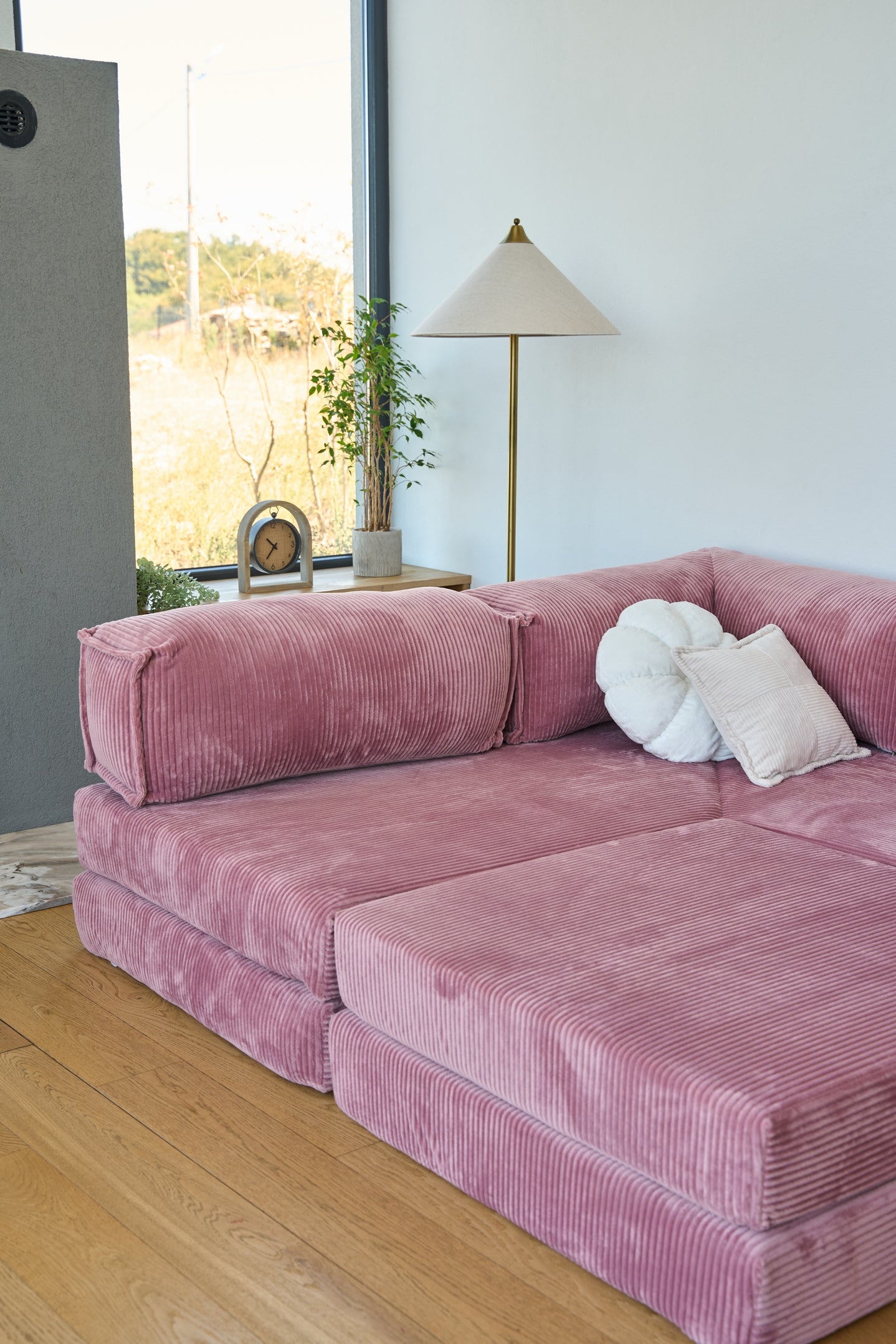 Canyon Sofa