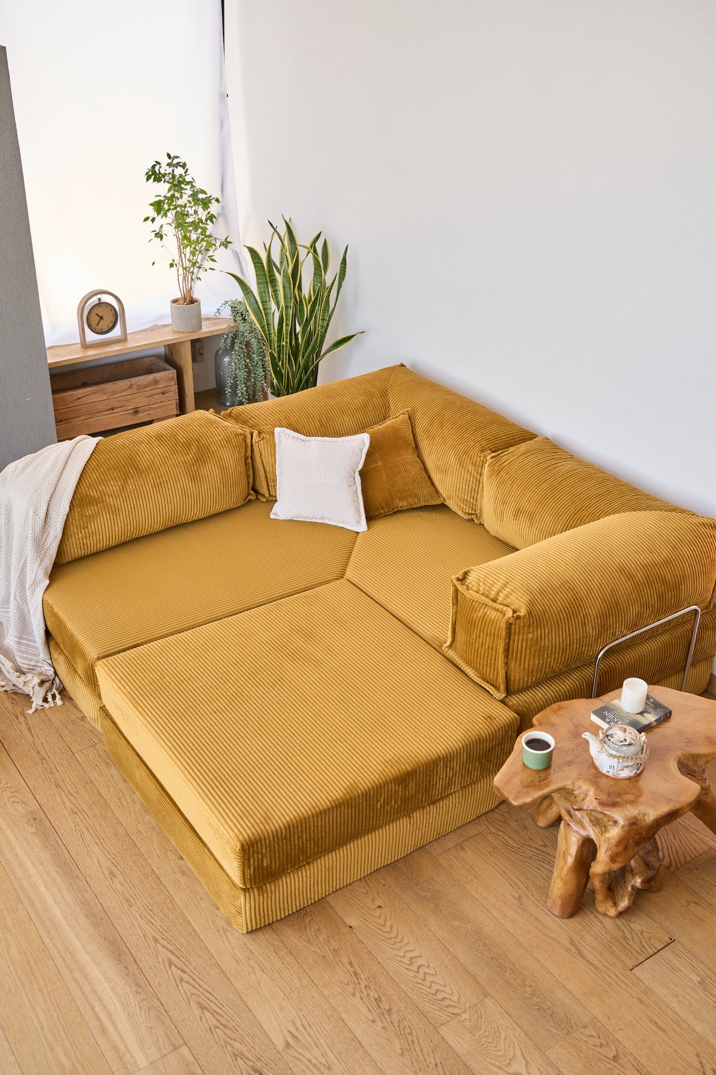 Canyon Sofa