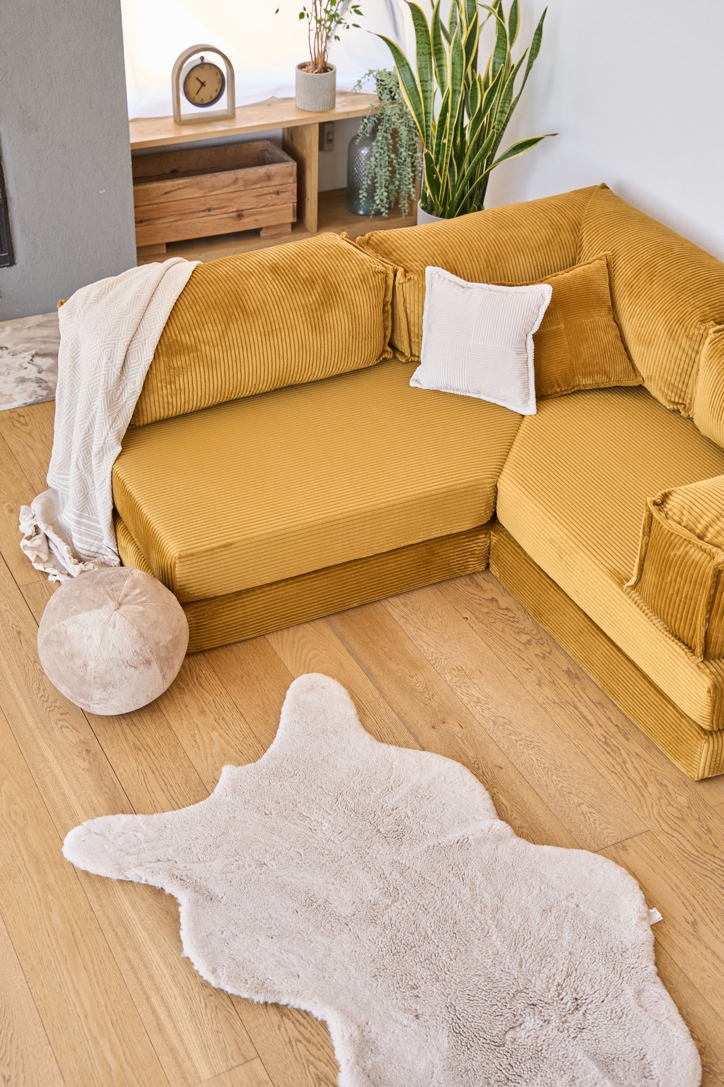 Canyon Sofa