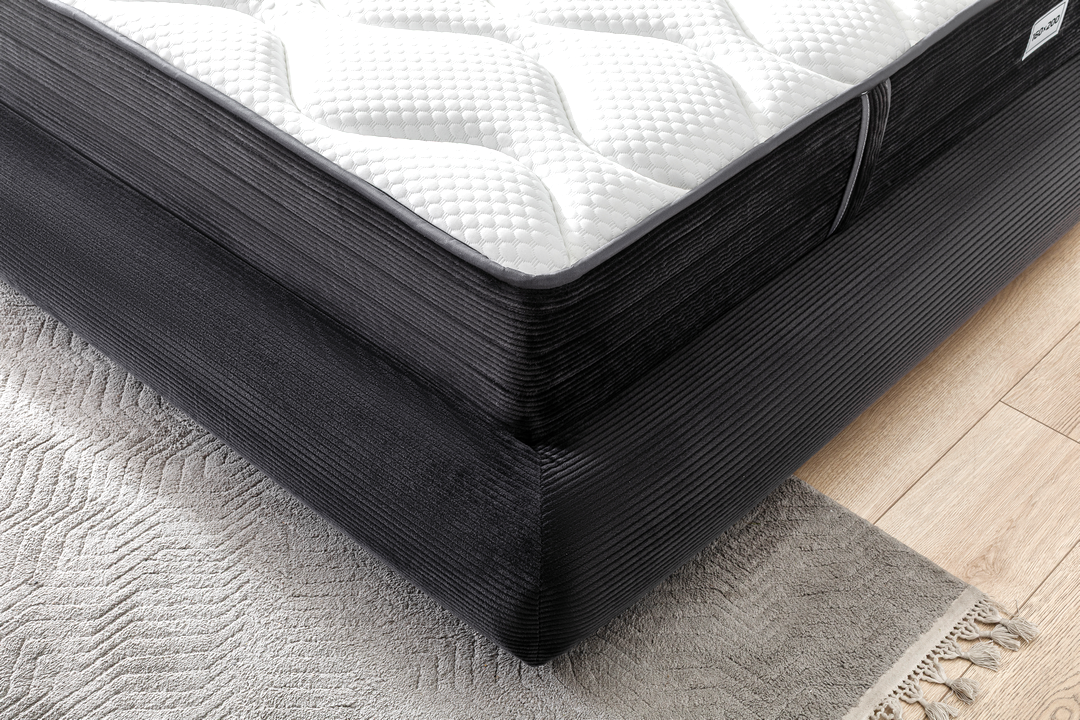 Poufudic Bed Set