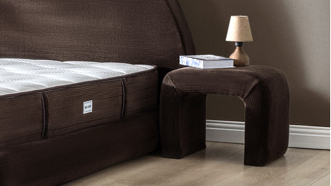 Brown Poufudic Bed Set