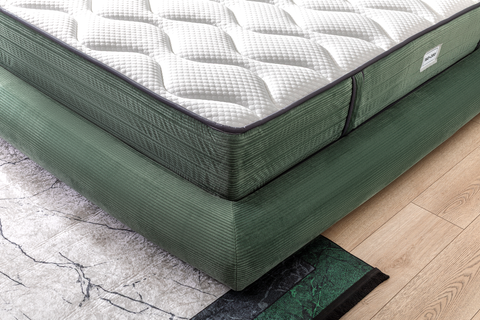 Poufudic Bed Set